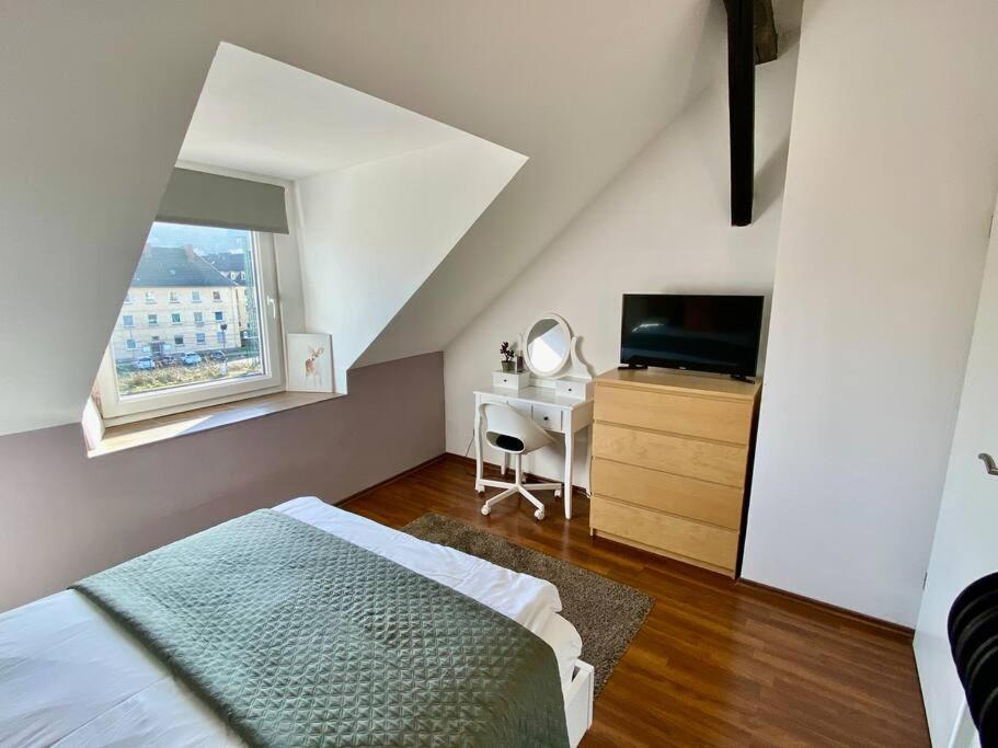 12: Privatzimmer Fuer Reisende Durch Koblenz Koblenz  Exterior photo
