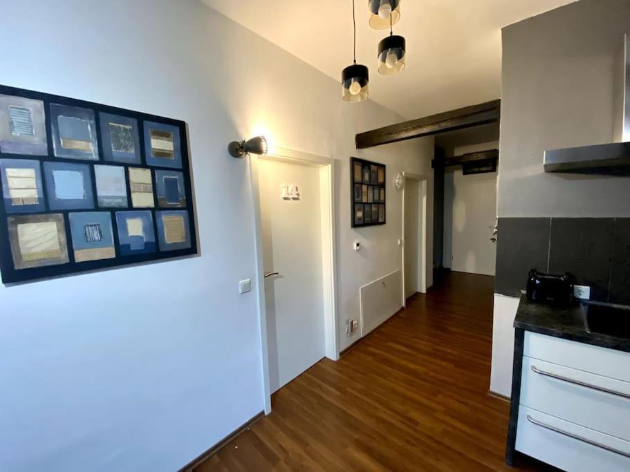 12: Privatzimmer Fuer Reisende Durch Koblenz Koblenz  Exterior photo